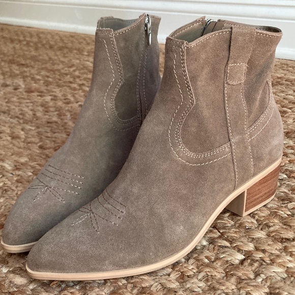 New: Dolce Vita x Anthropologie Amisha Western Boot. Suede. Size 8 - Picture 2 of 12